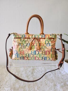 Dooney & Bourke Vintage Signature Medium Tote Multicolor Canvas Gold Hardware